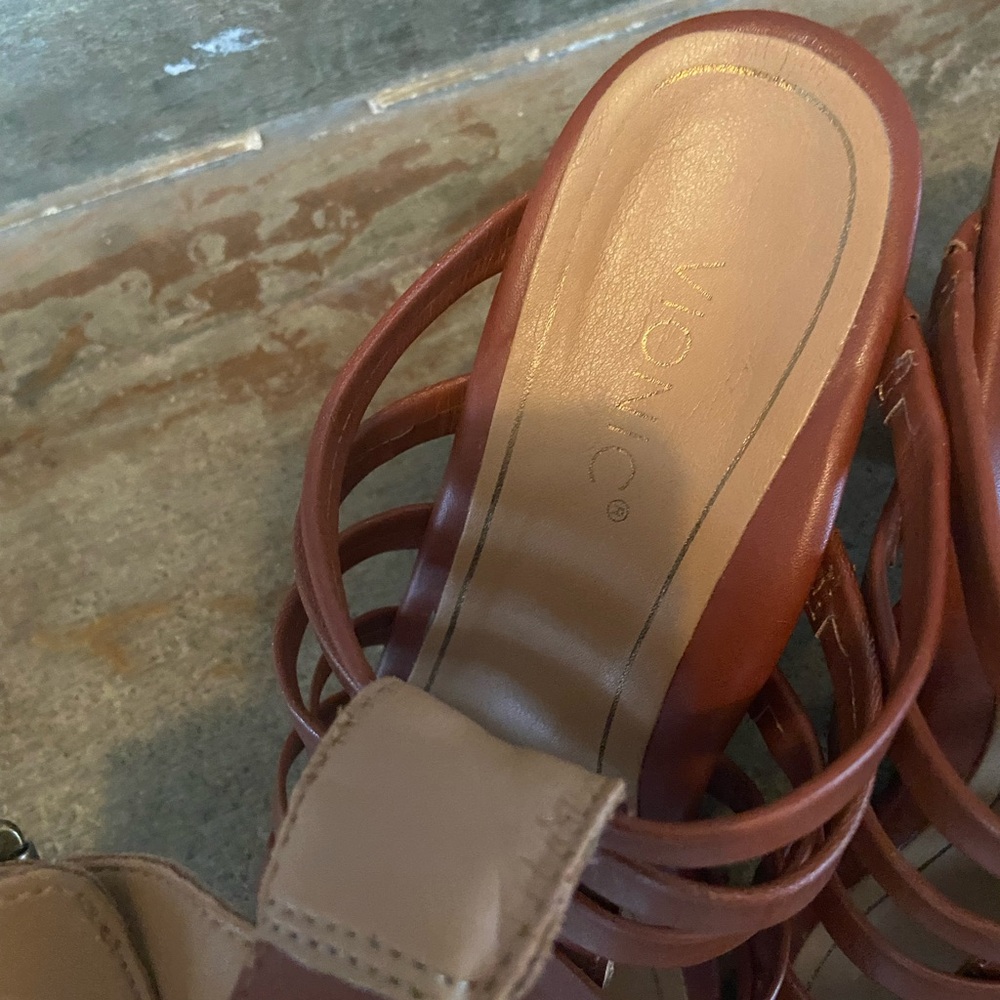 Vionic Tan Leather Strappy block heel Sandals - Picture 6 of 9